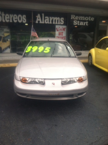 Saturn SL 2000 photo 2