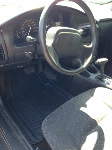 Saturn SL 2000 photo 6