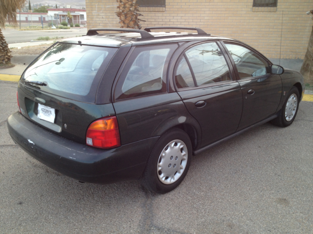 Saturn SW 1996 photo 3