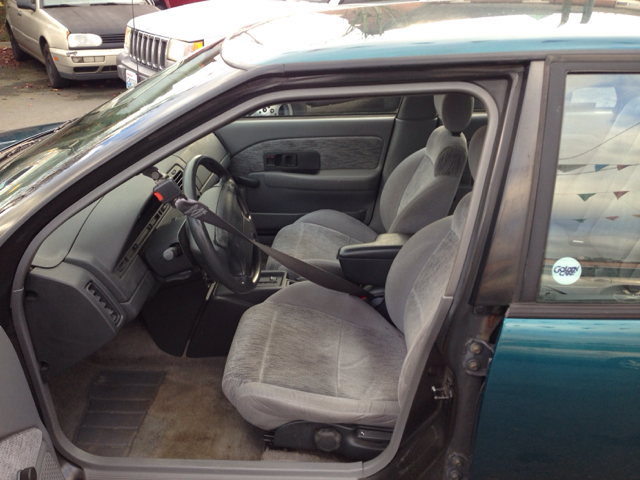 Saturn S Series 1993 photo 1