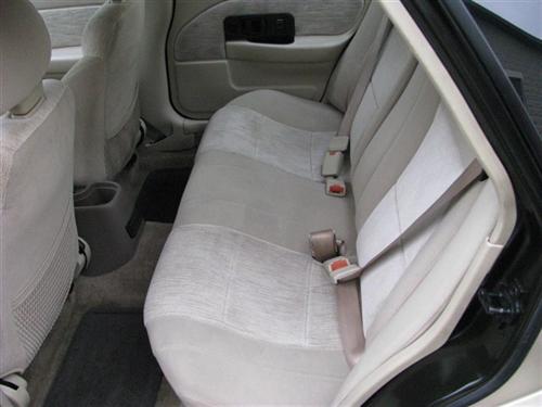 Saturn S Series 1995 photo 4