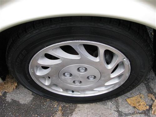 Saturn S Series 1995 photo 5