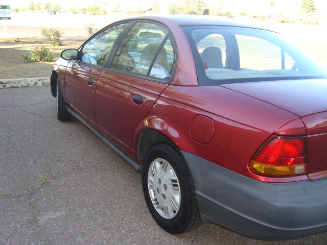 Saturn S Series 1997 photo 2