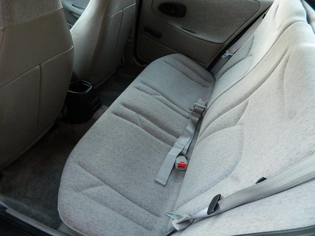 Saturn S Series 1998 photo 3