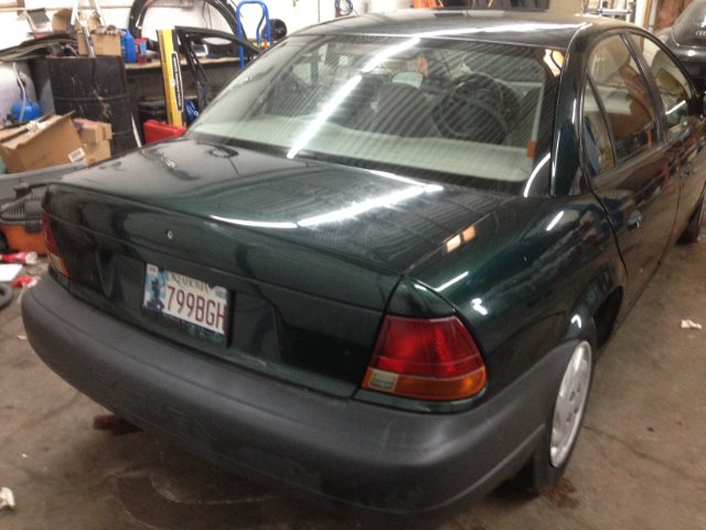 Saturn S Series 1998 photo 1