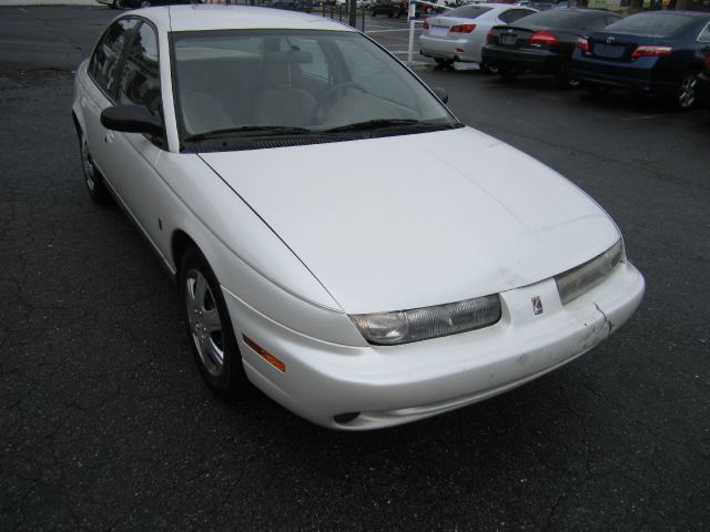 Saturn S Series 1998 photo 1