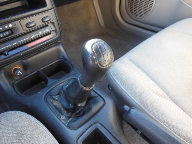 Saturn S Series Base Sedan