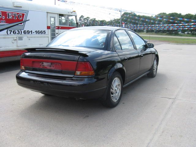 Saturn S Series 1999 photo 2