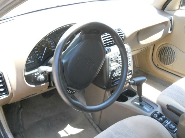 Saturn S Series 1999 photo 2