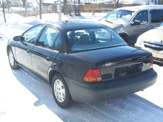 Saturn S Series 1999 photo 2
