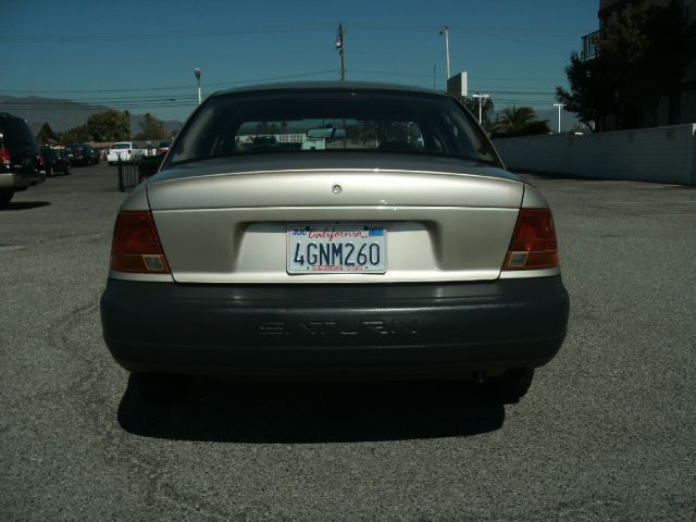 Saturn S Series 1999 photo 2