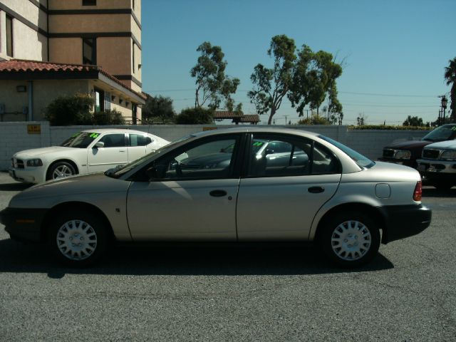 Saturn S Series 1999 photo 3