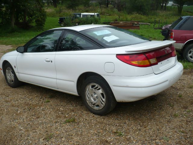 Saturn S Series 1999 photo 2
