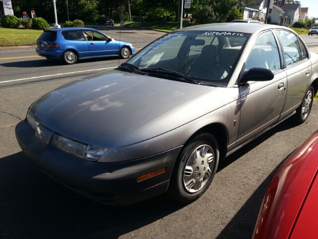 Saturn S Series 1999 photo 4