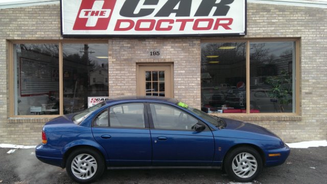 Saturn S Series 1999 photo 1