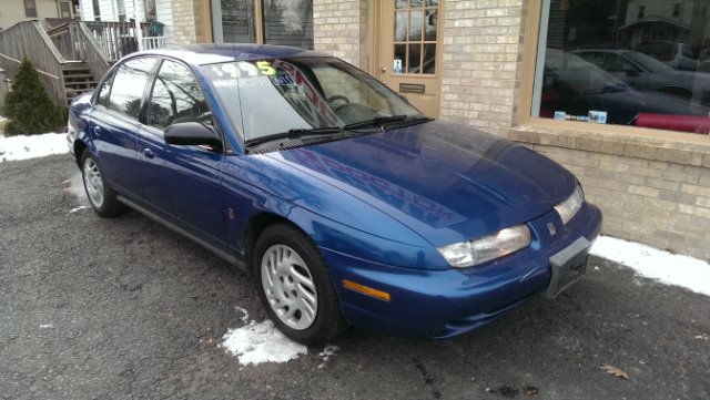 Saturn S Series 1999 photo 4