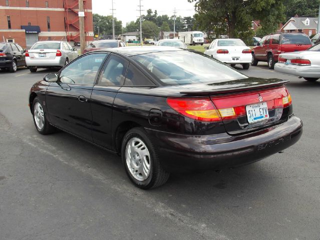 Saturn S Series 1999 photo 2
