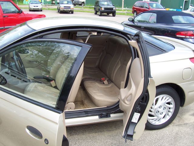 Saturn S Series 1999 photo 11