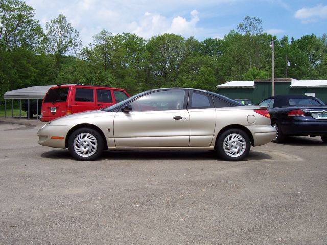 Saturn S Series 1999 photo 4
