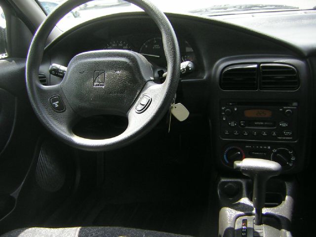 Saturn S Series 2000 photo 7