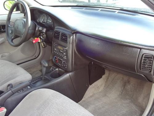 Saturn S Series 2000 photo 1