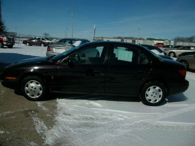 Saturn S Series 2000 photo 2