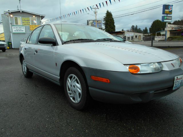 Saturn S Series 2000 photo 2