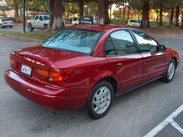 Saturn S Series 2000 photo 1
