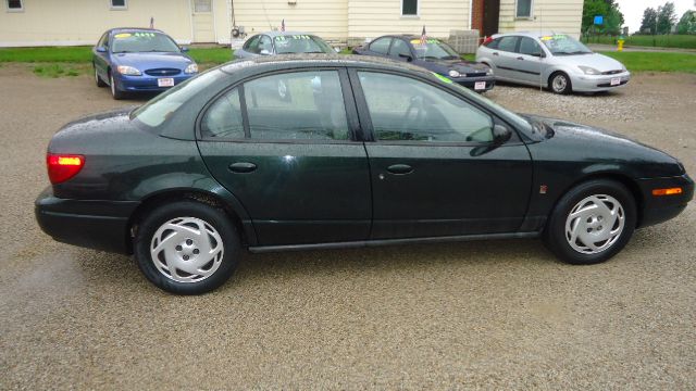 Saturn S Series 2000 photo 1