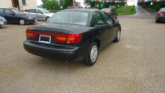 Saturn S Series 2000 photo 2