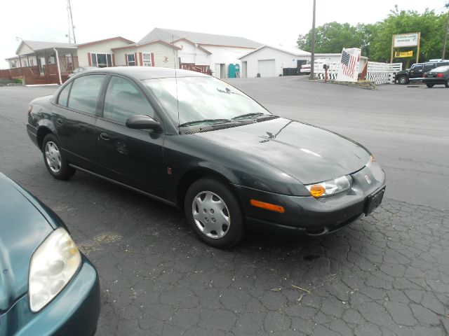 Saturn S Series 2000 photo 2