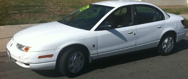 Saturn S Series 2000 photo 4