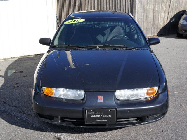 Saturn S Series 2001 photo 1