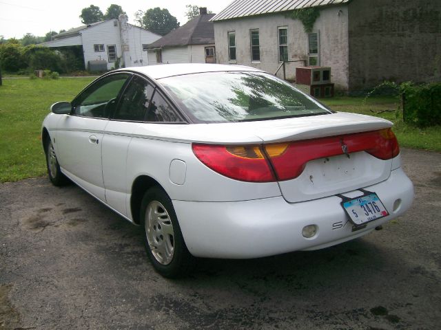 Saturn S Series 2001 photo 4