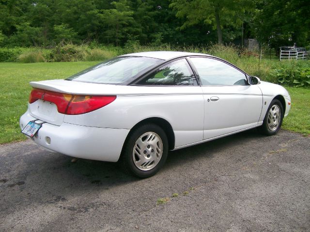 Saturn S Series 2001 photo 5