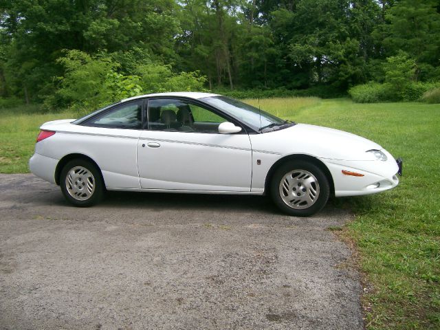 Saturn S Series 2001 photo 7