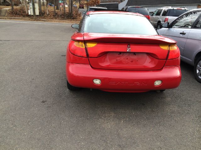 Saturn S Series 2001 photo 1