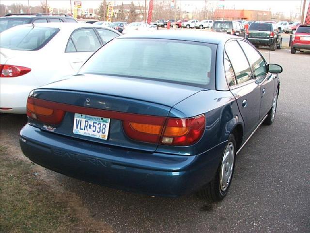 Saturn S Series 2001 photo 1