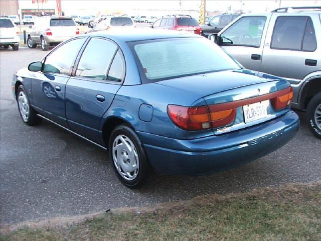 Saturn S Series 2001 photo 4