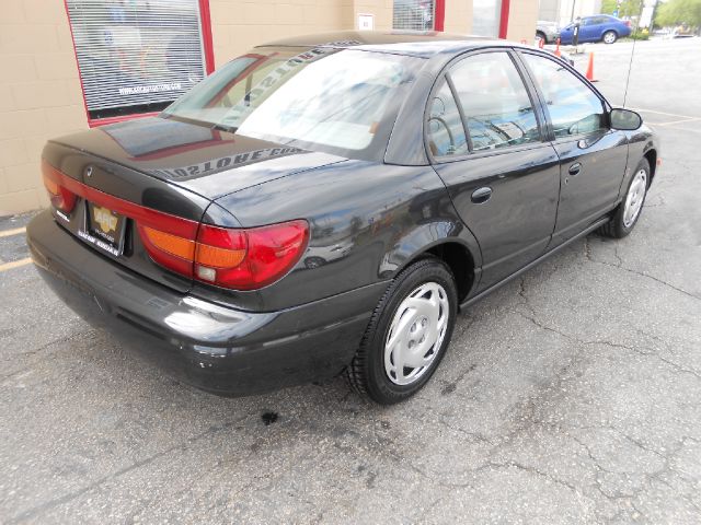 Saturn S Series 2001 photo 2