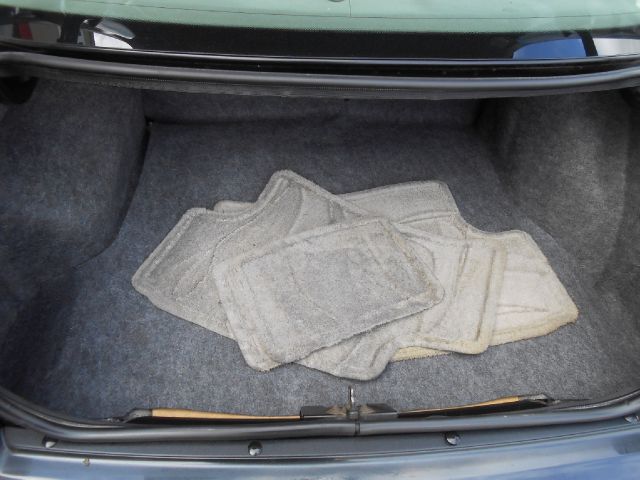 Saturn S Series 2001 photo 3