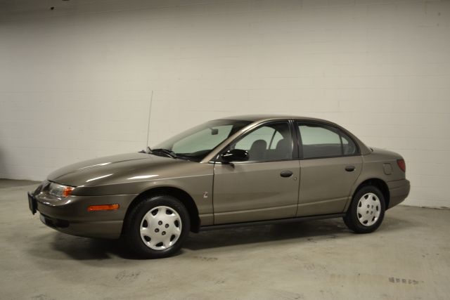 Saturn S Series 2001 photo 1