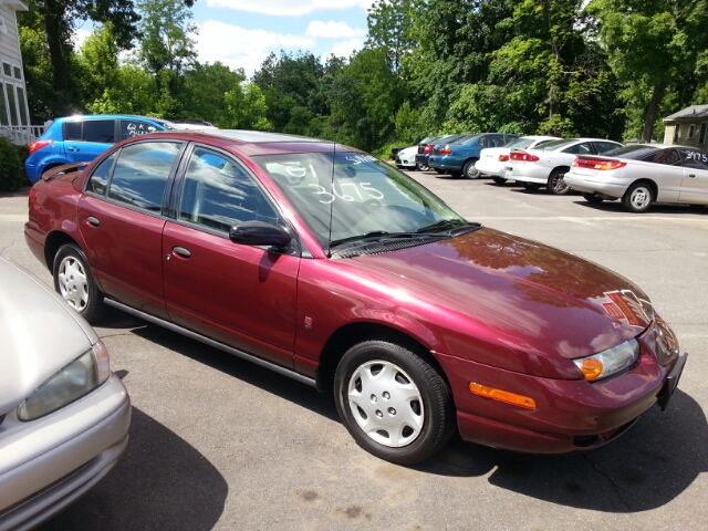 Saturn S Series 2001 photo 10