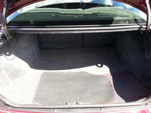 Saturn S Series 2001 photo 7