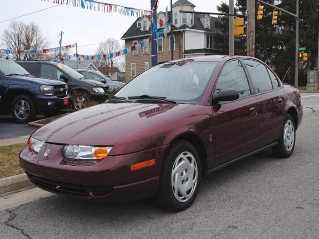 Saturn S Series 2001 photo 1