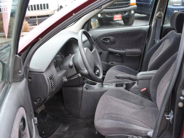 Saturn S Series 2001 photo 3