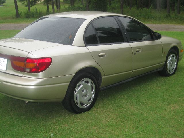 Saturn S Series 2001 photo 3
