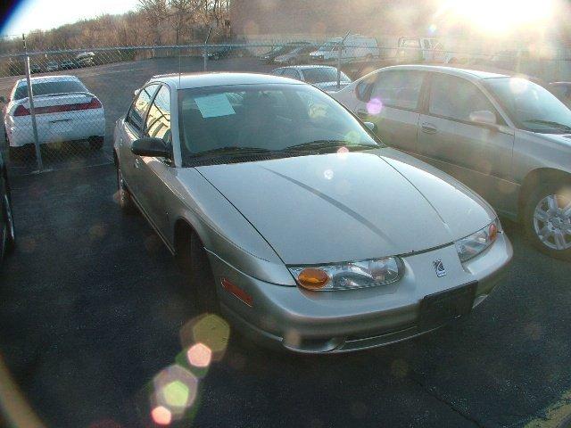 Saturn S Series 2001 photo 1