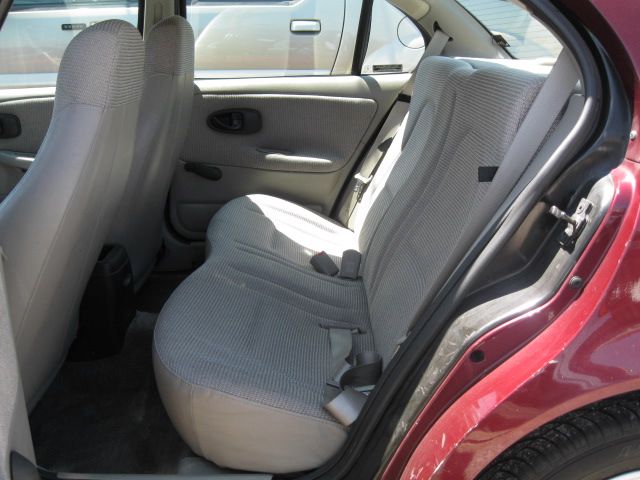 Saturn S Series 2002 photo 3