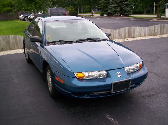 Saturn S Series Base Sedan